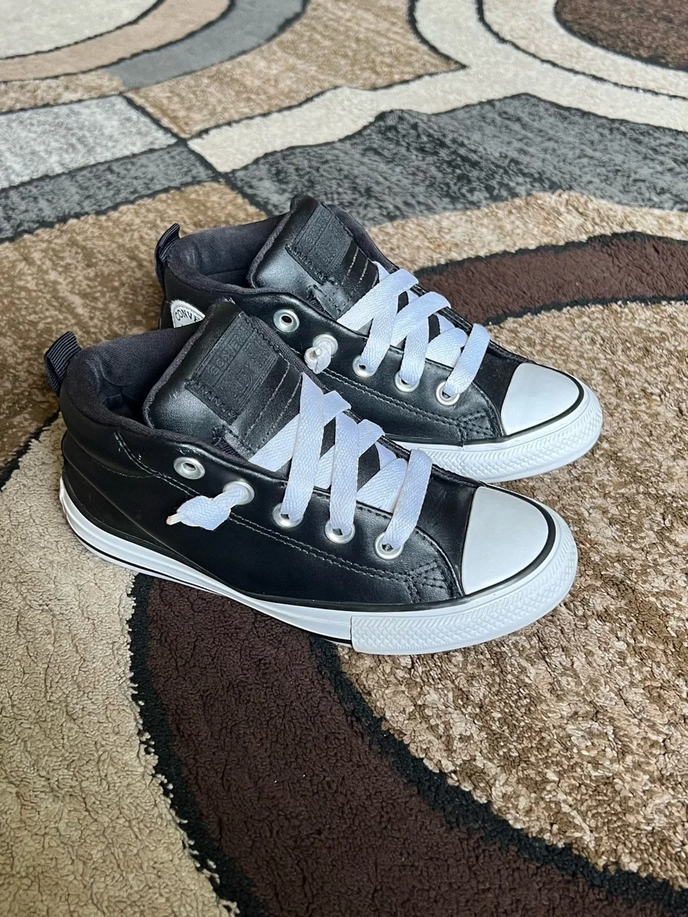 Converse Kids' Street Mid Top Leather Sneakers Size 13C